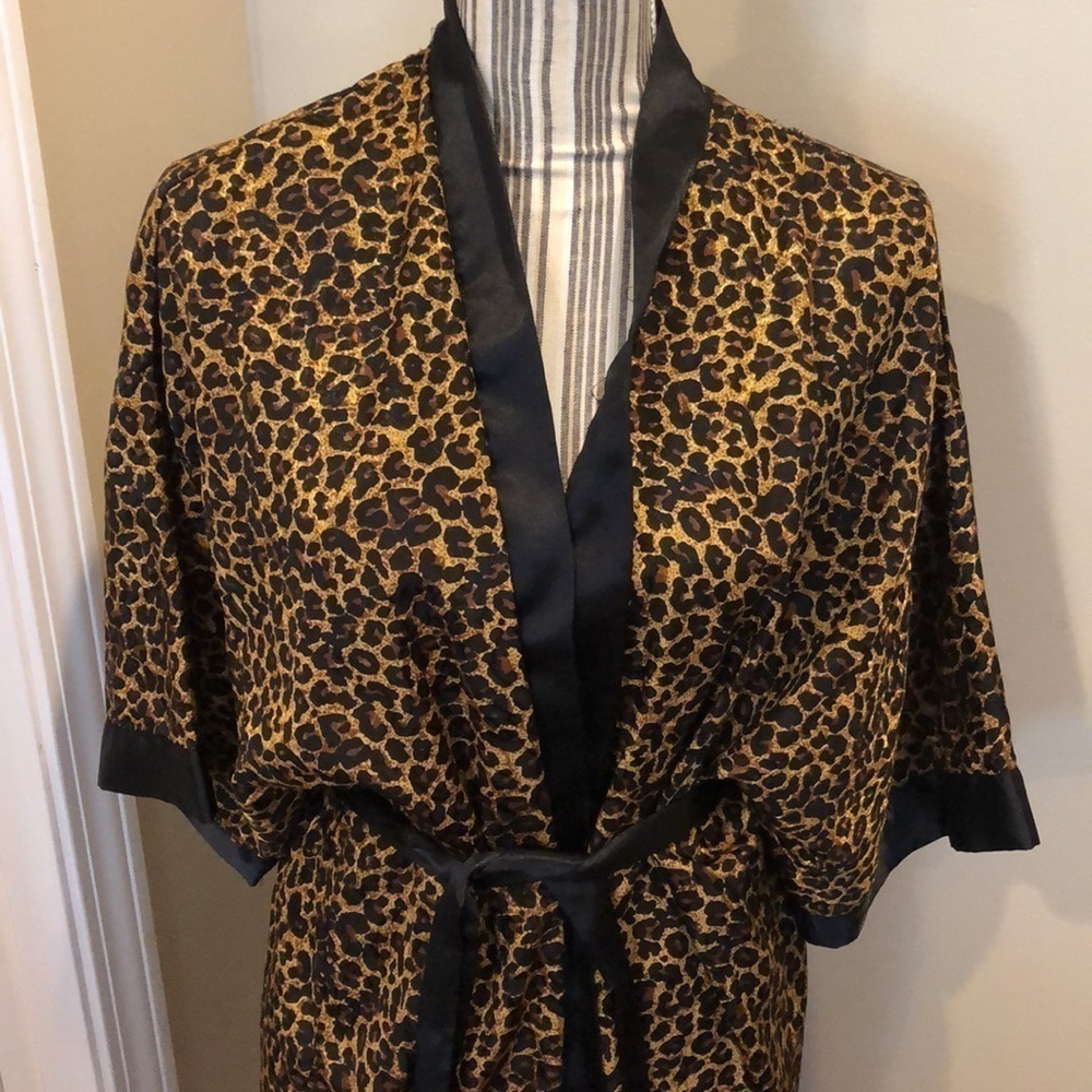 Vintage Contessa Di Roma Leopard Print Robe Size Medium - Picture 2 of 5